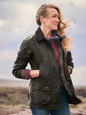 Barbour Beadnell Waxed Jacket